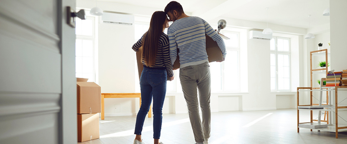 Image of Couple Moving into House