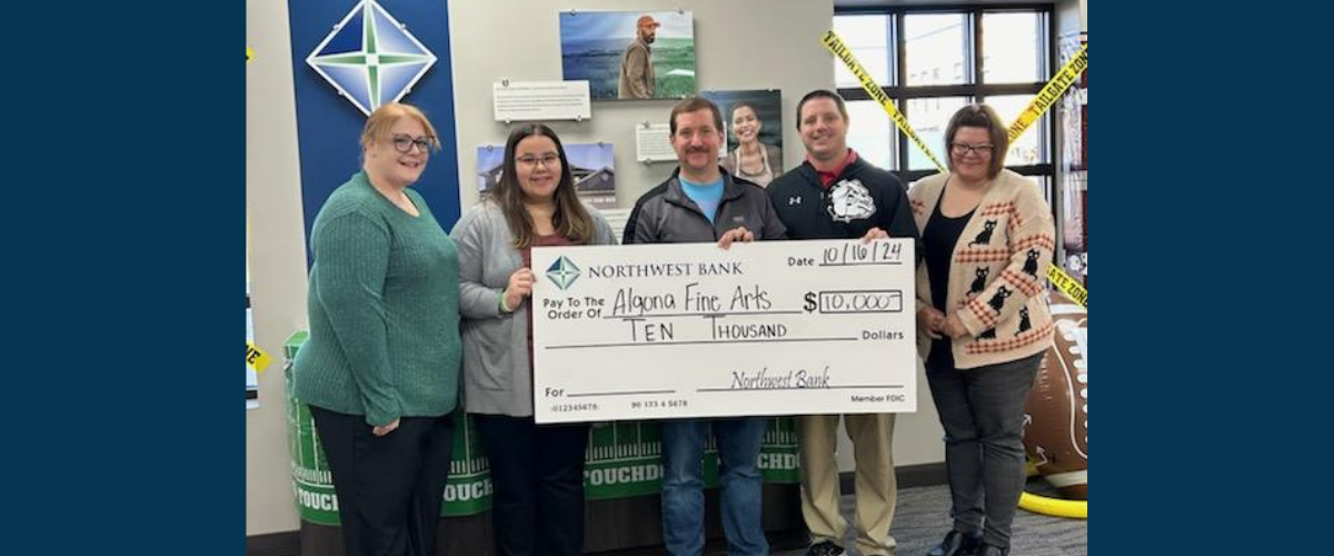 Northwest Bank Donation to Algona Community Schools - Newsroom